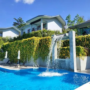 Khaolak Blue Sky Villa Khao Lak