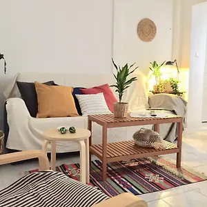 San Matias Urban Retreat With Balcony Granada