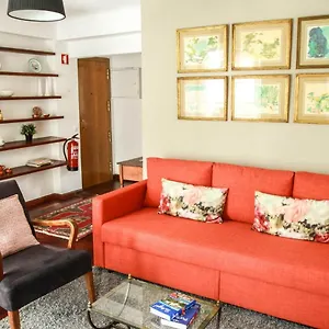Cozy And Spacious In Graca, Apartment