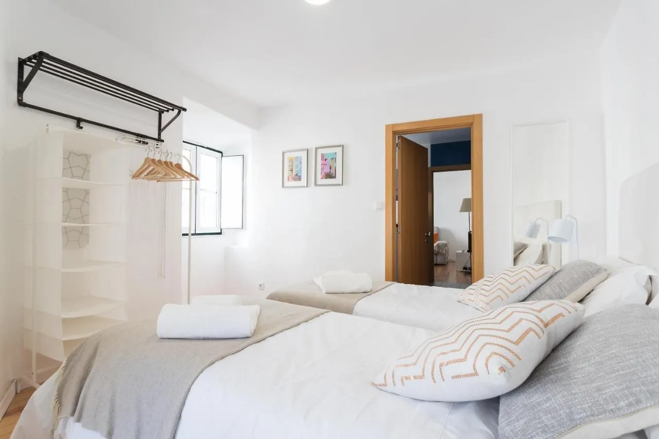 Apartments Center Alfama 리스본