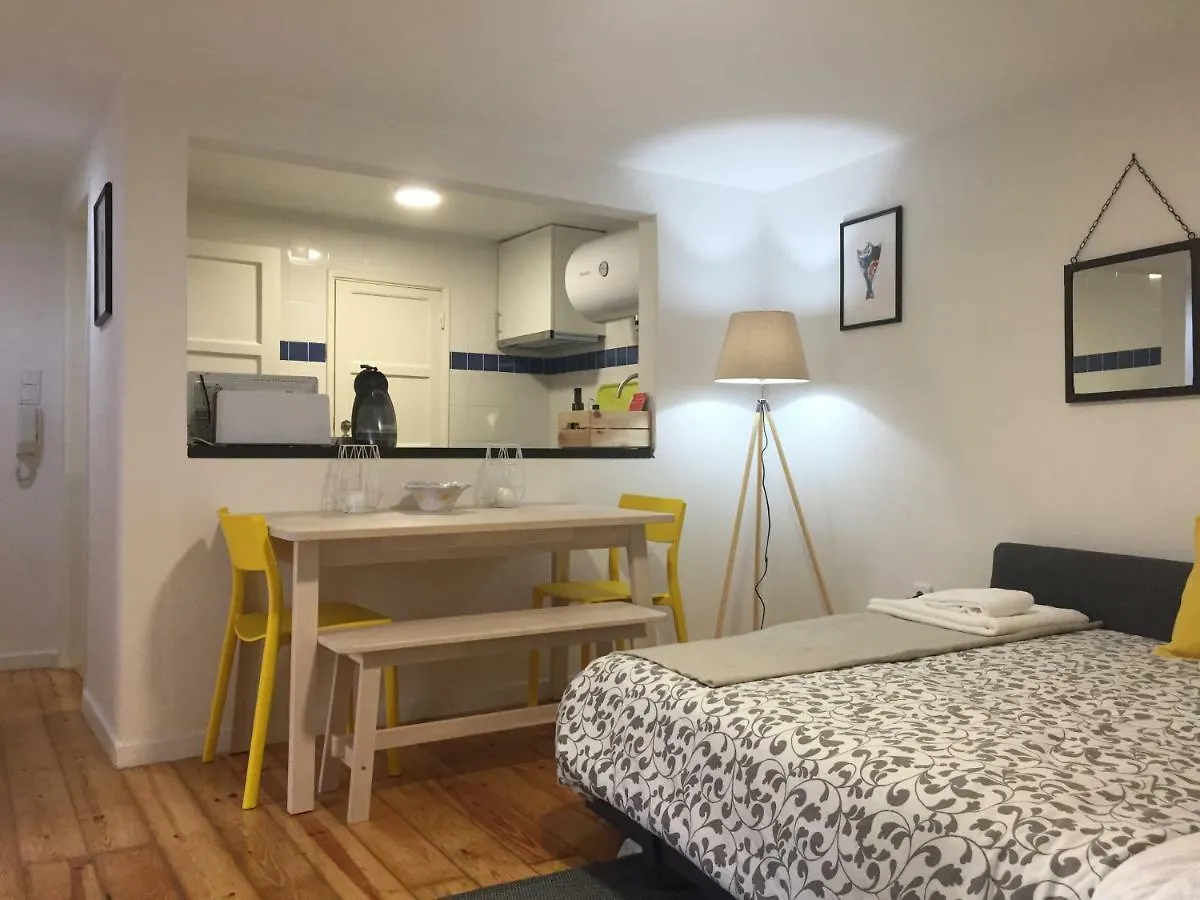 Apartments Center Alfama 리스본